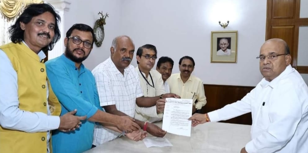 ರಾಜ್ಯದ ಕಾರ್ಯನಿರತ  ಪತ್ರಕರ್ತ ಸಂಘದ ಸಮವೇಶ