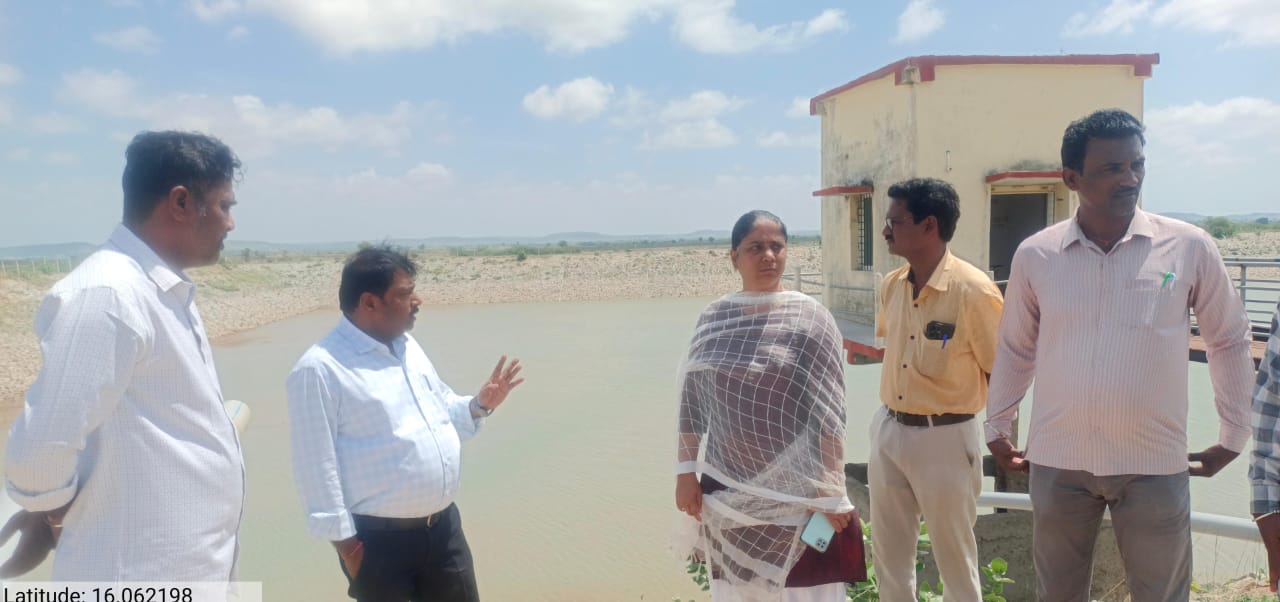ಕವಿತಾಳ: ಕೆರೆ ಭರ್ತಿಗೇ ಅಧಿಕಾರಿಗಳಿಗೆ ತಹಶೀಲ್ದಾರ್ ಸೂಚನೆ