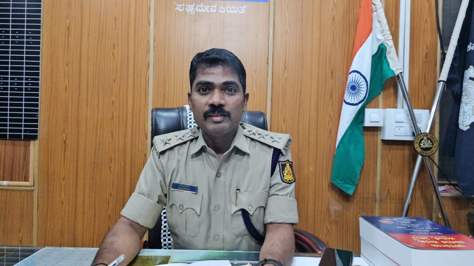 ಡಿವೈಎಸ್ಪಿ ಅವರಿಂದ ನದಿತಿರದ ಜನರಿಗೆ ಮುನ್ಸೂಚನೆ.