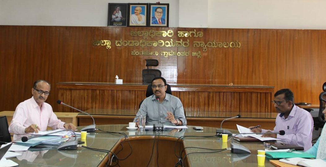 ನಿರುದ್ಯೋಗಿಗಳಿಗೆ ವೃತ್ತಿಪರ ತರಬೇತಿ ಸಿಗಲಿ: ಜಿಲ್ಲಾಧಿಕಾರಿ ಡಾ. ಎನ್. ಶಿವಶಂಕರ್"