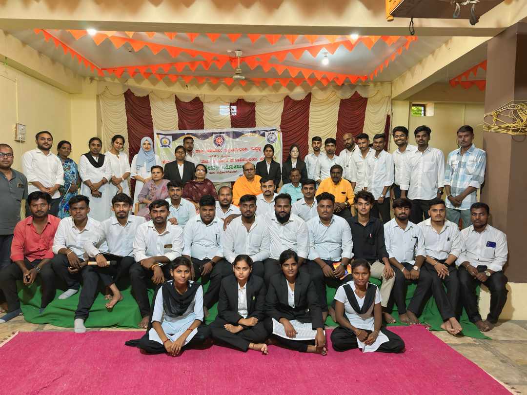 ಲಾಹೋಟಿ ಲಾ ಕಾಲೇಜಿನ ಎನ್.ಎಸ್.ಎಸ್ ಘಟಕದಿಂದ ಶ್ರೀನಿವಾಸ ಸರಡಗಿಯಲ್ಲಿ ಶಿಬಿರ