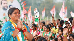 ಇತಿಹಾಸ ನಿರ್ಮಿಸಿದ ಕಾಂಗ್ರೆಸ್ ಅಭ್ಯರ್ಥಿ! ಸಂಡೂರಿ ನಲ್ಲಿ ವಿಜಯಪಾತಕೆ ಹಾರಿಸಿದ  ಕಾಂಗ್ರೇಸ್   ಮೊದಲ ಮಹಿಳಾ  ಅಭ್ಯರ್ತಿ  ಇ. ಅನ್ನಪೂರ್ಣ ಗೆ ಗೆಲವು