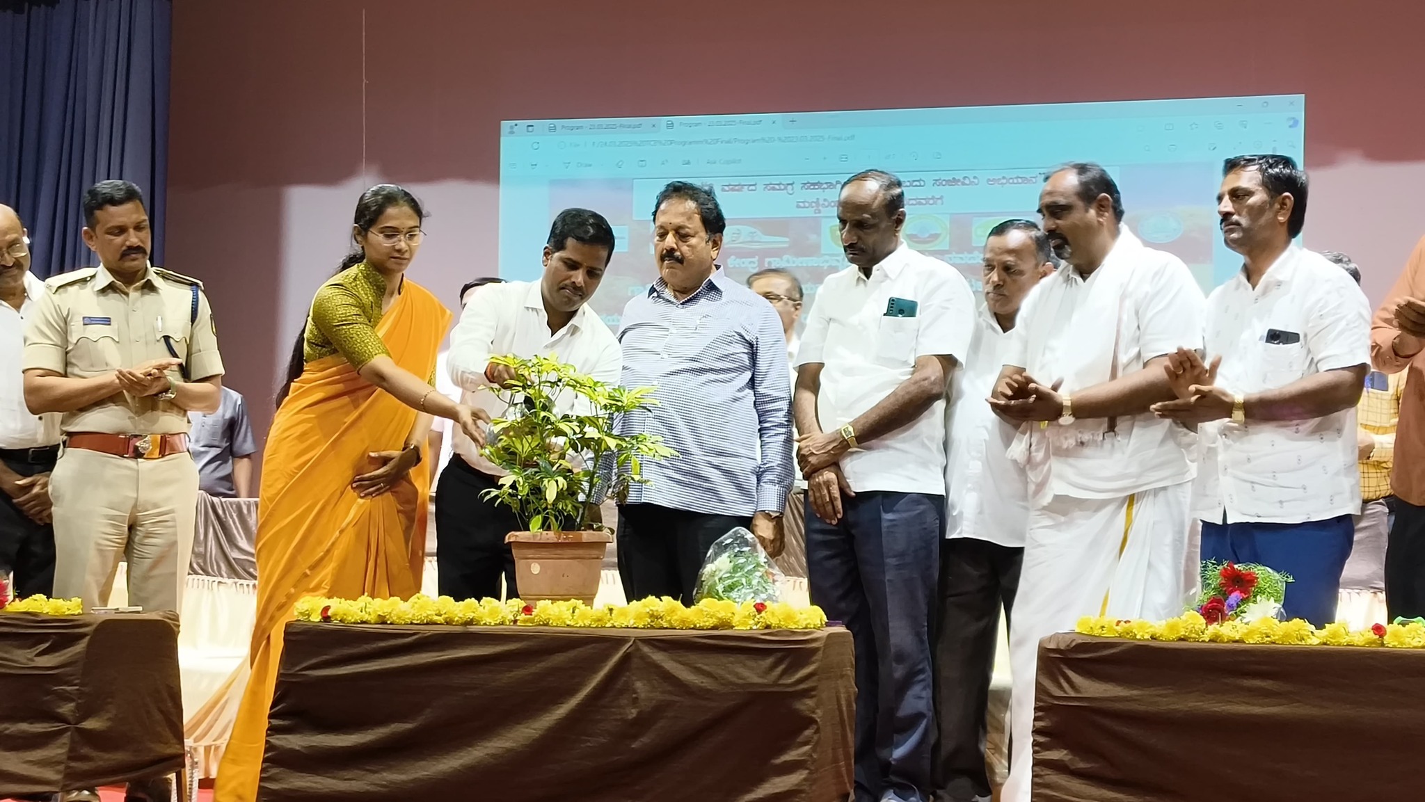 ಪೂರ್ಣ ಪ್ರಮಾಣದಲ್ಲಿ ಸರ್ಕಾರಿ ಯೋಜನೆಗಳನ್ನು ಸದುಪಯೋಗ ಪಡಿಸಿಕೊಳ್ಳಿ: ಎನ್ ಚೆಲುವರಾಯಸ್ವಾಮಿ