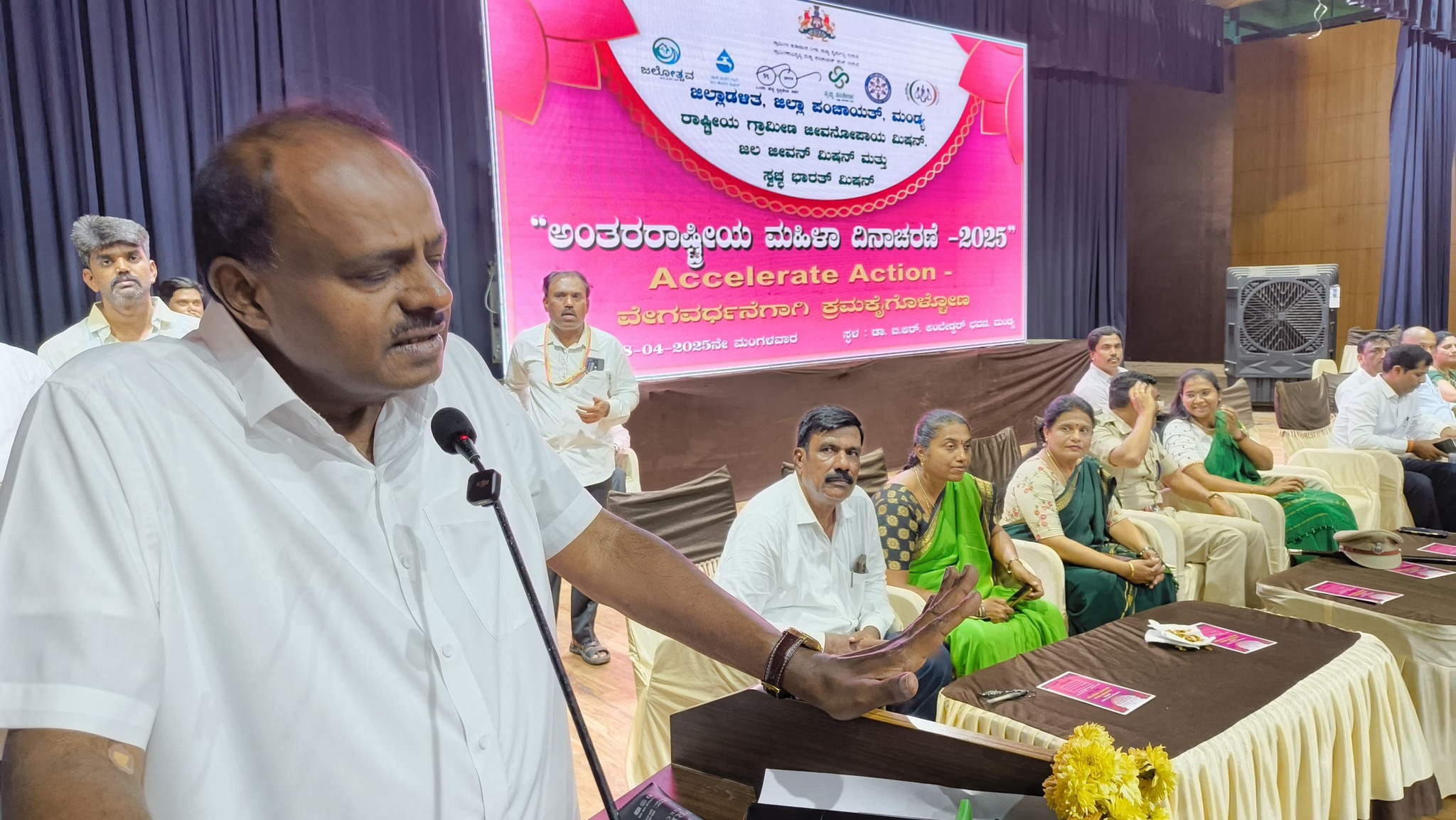 ಸರ್ಕಾರದ ಯೋಜನೆಗಳ ಸದುಪಯೋಗ ಮಾಡಿಕೊಳ್ಳಿ : ಹೆಚ್. ಡಿ ಕುಮಾರಸ್ವಾಮಿ
