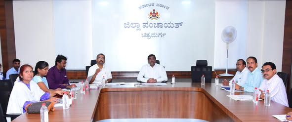 ಜಿಲ್ಲಾಮಟ್ಟದ ಲಸಿಕಾ ಕಾರ್ಯಪಡೆ ಸಭೆಯಲ್ಲಿ ಜಿ.ಪಂ ಸಿಇಒ ಎಸ್.ಜೆ.ಸೋಮಶೇಖರ್ ಸೂಚನೆ ಲಸಿಕೆಯಿಂದ ಮಕ್ಕಳು ವಂಚಿತರಾಗದಂತೆ ಎಚ್ಚರವಹಿಸಿ