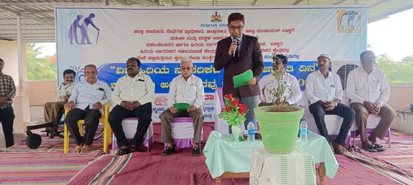 ಹಿರಿಯ ನಾಗರಿಕರಿಗೆ ಗೌರವ ನೀಡಬೇಕು: ನ್ಯಾ.ರಾಜೇಶ್ ಎನ್.ಹೊಸಮನೆ