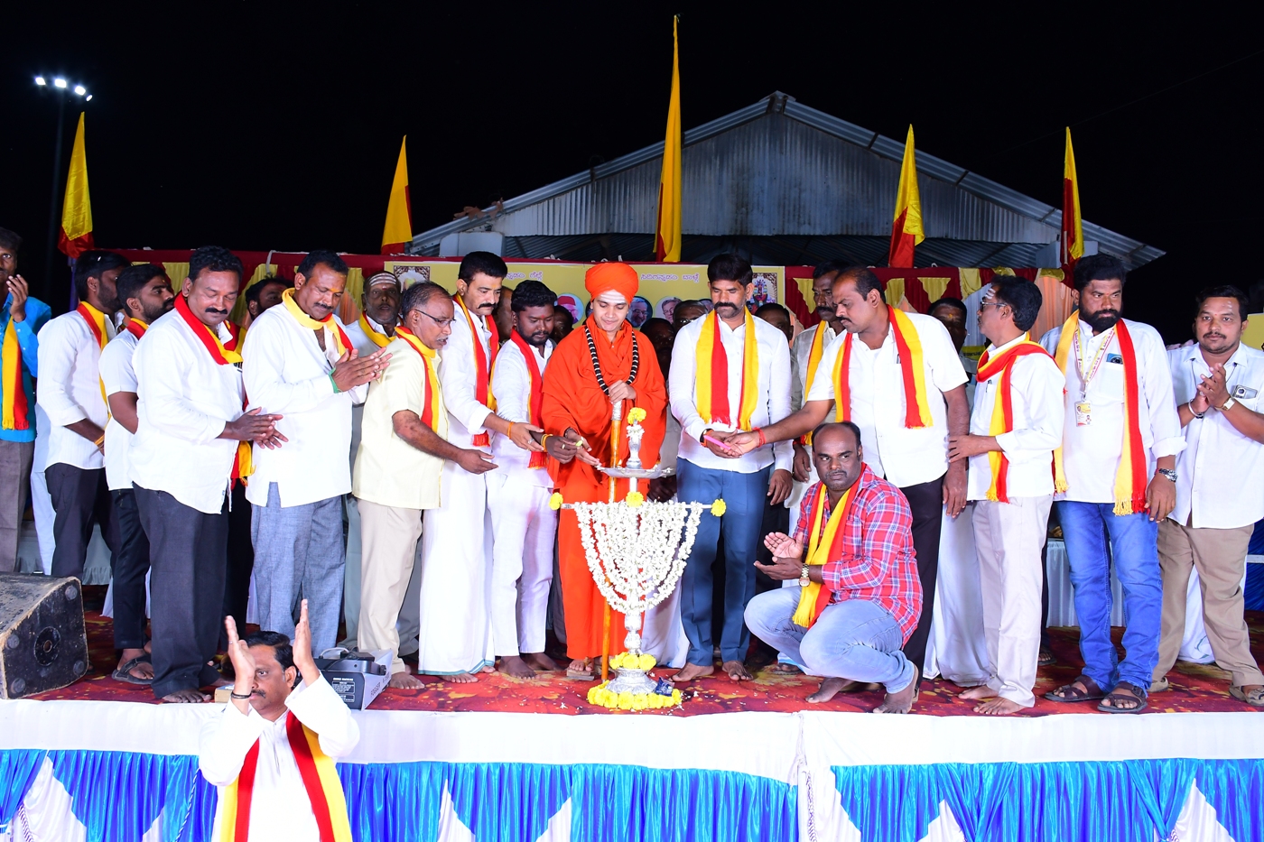 ಸಿರಿಗನ್ನಡ ಯುವಕ ಸಂಘದ 25 ನೇ ಬೆಳ್ಳಿ ಮಹೋತ್ಸವ.,ಕಣ್ಮನ ಸೆಳೆದ ಸಾಂಸ್ಕೃತಿಕ ನೃತ್ಯಗಳು     ಸಿರಿಗನ್ನಡ ಯುವಕ ಸಂಘದ ಸಾಮಾಜಿಕ ಕಾರ್ಯಗಳು ಶ್ಲಾಘನೀಯ  : ಜೆ.ಎನ್ ಗಣೇಶ್