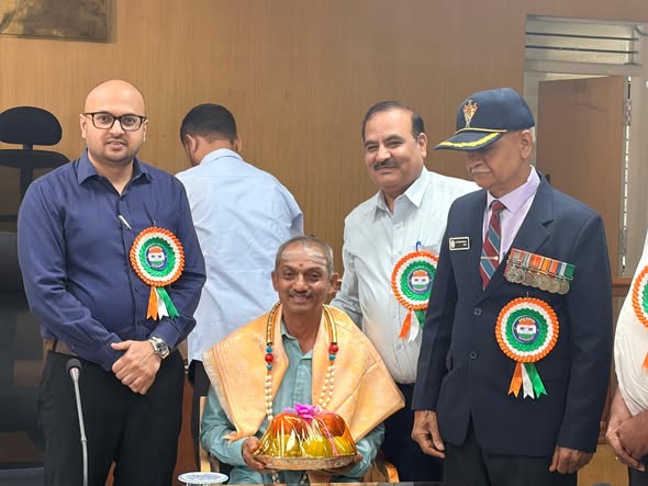 ಧ್ವಜ ವಂತಿಗೆ ನೀಡುವ ಮೂಲಕ ನಿವೃತ್ತ ಸೈನಿಕರಿಗೆ ನೆರವಾಗೋಣ : ಡಿಸಿ