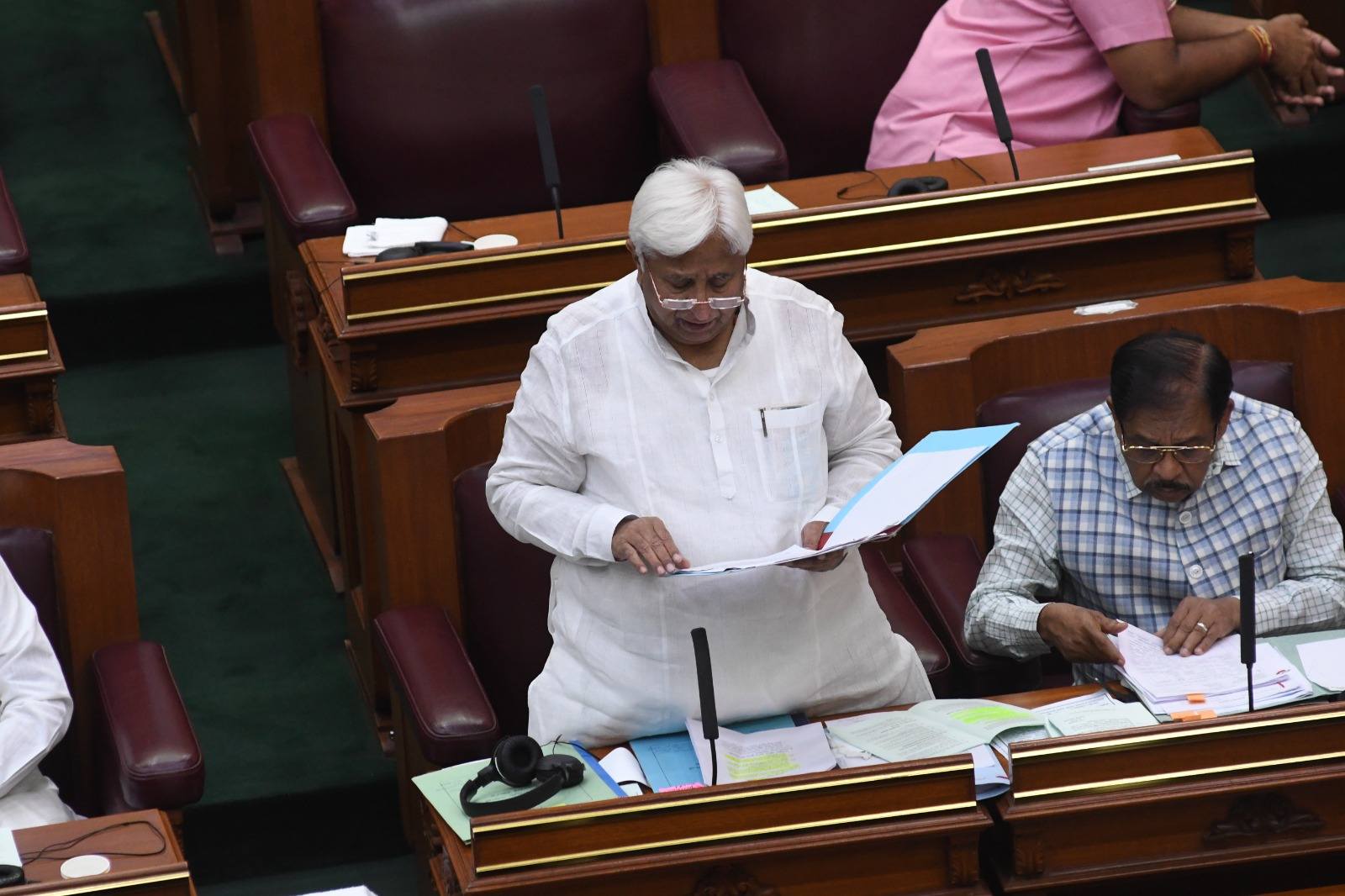 ವಿಧಾನ ಸಭೆ ಪ್ರಶೋತ್ನರ ಕಲಾಪದಲ್ಲಿ ಸಚಿವ ಎಚ್.ಕೆ.ಪಾಟೀಲ್ ಹೇಳಿಕೆ* 23 ಕಂಬಳೋತ್ಸವಕ್ಕೆ ತಲಾ ರೂ.5ಲಕ್ಷ ಅನುದಾನ ಬಿಡುಗಡೆ
