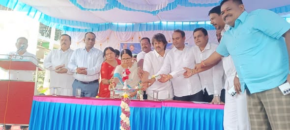 ಆರ್ಥಿಕವಾಗಿ ಸಹಕಾರ ನೀಡುತ್ತಿರುವ ಇಂದಿರಾ ಕ್ಯಾಂಟಿನ್ ಸದ್ಬಳಕೆ ಮಾಡಿಕೊಳ್ಳಿ : ಮಧು ಬಂಗಾರಪ್ಪ