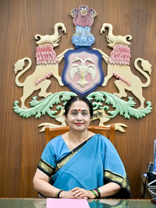 ಮುಖ್ಯ ಕಾರ್ಯದರ್ಶಿ ಡಾ. ಶಾಲಿನಿ ರಜನೀಶ್ ಅವರಿಂದ ಮೊಬೈಲ್ ಮೂಲಕ ಸ್ವಯಂ ಗಣತಿ ದಾಖಲಾತಿ