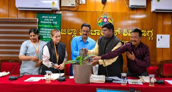 ಹವಾಮಾನ ಬದಲಾವಣೆ ಕುರಿತು ಜಿಲ್ಲಾಮಟ್ಟದ ಕಾರ್ಯಾಗಾರ ಹವಾಮಾನ ಬದಲಾವಣೆ-ವೈಜ್ಞಾನಿಕ, ಸುಸ್ಥಿರ ಕ್ರಿಯಾ ಯೋಜನೆ ರೂಪಿಸಬೇಕು : ಅಭಿಷೇಕ್ ವಿ
