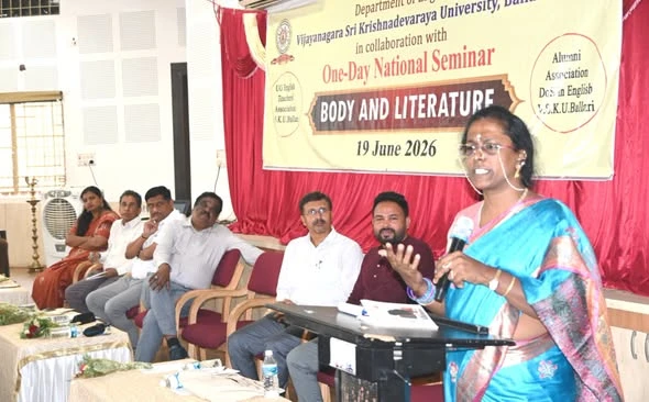 ಮಹಿಳೆಯರು ಸೌಲಭ್ಯಗಳನ್ನು ಬಳಸಿಕೊಂಡು ಅಭಿವೃದ್ಧಿ ಹೊಂದಲು ಕರೆ