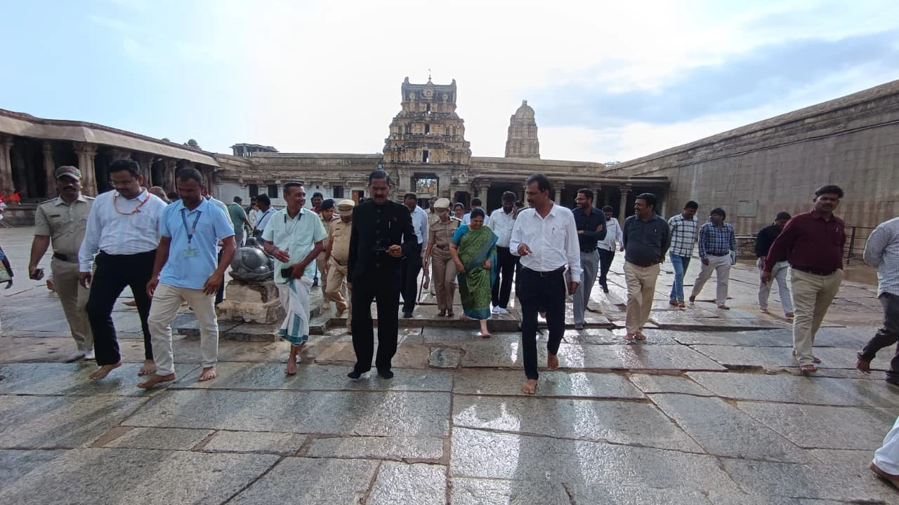 ಹಂಪಿಯಲ್ಲಿ ಅನಧಿಕೃತ ಹೋಂ ಸ್ಟೇಗಳ ಹಾವಳಿ: ಕಟ್ಟುನಿಟ್ಟಿನ ಕ್ರಮಕ್ಕೆ ಉಪ ಲೋಕಾಯುಕ್ತರು ಹಾಗೂ ನ್ಯಾಯ ಮೂರ್ತಿ ಬಿ.ವೀರಪ್ಪ ಖಡಕ್ ಸೂಚನೆ