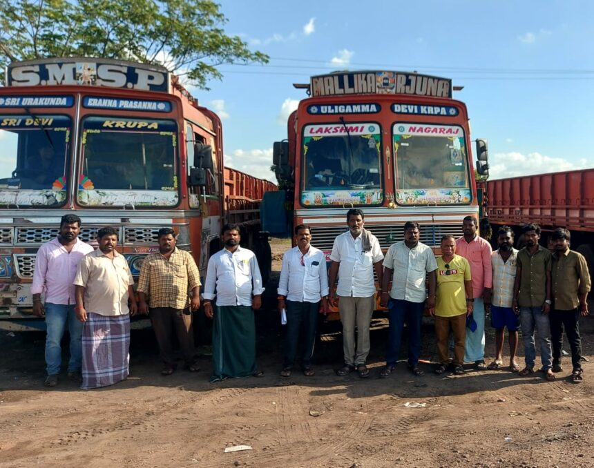 ಸ್ಥಳೀಯ ಲಾರಿ ಮಾಲೀಕರಿಗೆ ಮೊದಲ ಅಧ್ಯತೆ ನೀಡಿ, ಇಲ್ಲದಿದ್ದರೆ ಹೋರಾಟ : ಮಹೇಶ