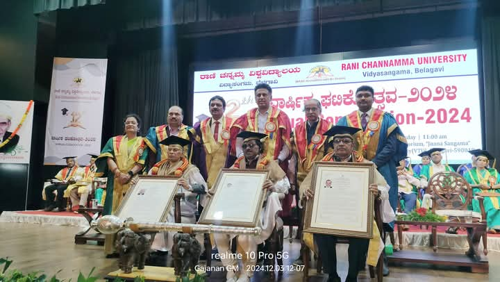 ರಾಣಿ ಚನ್ನಮ್ಮ ವಿಶ್ವವಿದ್ಯಾಲಯ: 12ನೇ ವಾರ್ಷಿಕ ಘಟಿಕೋತ್ಸವ-2024……  ಬಲಿಷ್ಠ ಭಾರತ ನಿರ್ಮಾಣಕ್ಕೆ ಯುವ ಪೀಳಿಗೆ ಪಾತ್ರ ಮಹತ್ವದ್ದು: ಸಚಿವ ಡಾ. ಎಂ.ಸಿ. ಸುಧಾಕರ್