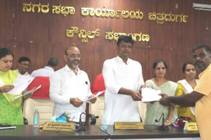ಶಾಸಕ ಕೆ.ಸಿ.ವೀರೇಂದ್ರ ಪಪ್ಪಿ ಹೇಳಿಕೆ….. ನಗರದ ಅಭಿವೃದ್ಧಿಗೆ ರೂ.50 ಕೋಟಿ ಅನುದಾನಕ್ಕೆ ಬೇಡಿಕೆ