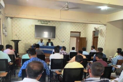 ಬೇಸಿಗೆಯಲ್ಲಿ ಕುಡಿಯುವ ನೀರು ಮತ್ತು ಮೇವಿನ ಲಭ್ಯತೆ: ಕೊಪ್ಪಳ ತಾಲೂಕ ಮಟ್ಟದ ಸಭೆ