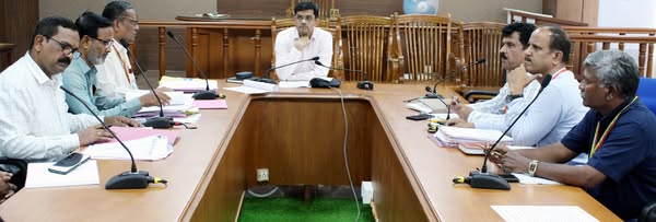 ಎಸ್.ಎಸ್.ಎಲ್.ಸಿ ಪರೀಕ್ಷೆ-2ನ್ನು ವ್ಯವಸ್ಥಿತವಾಗಿ ನಡೆಸಿ: ಜಿಲ್ಲಾಧಿಕಾರಿ ನಲಿನ್ ಅತುಲ್