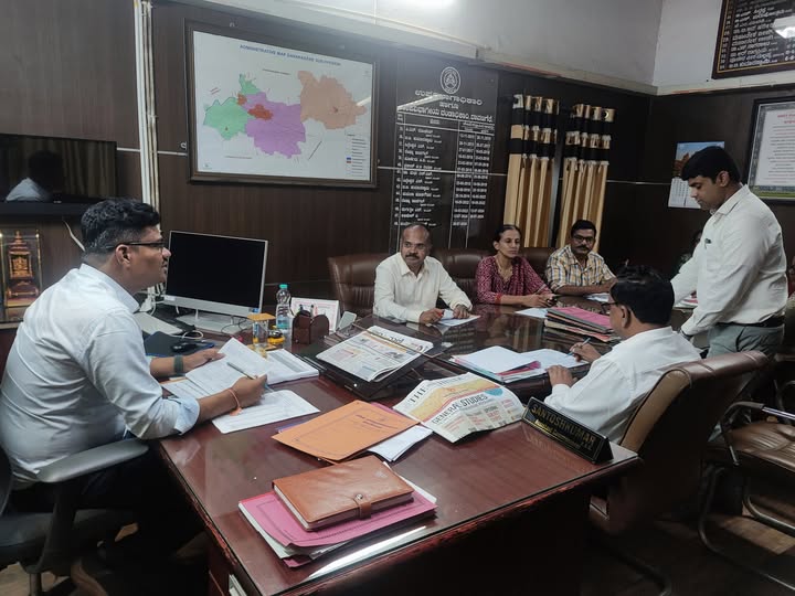 ನವಜಾತ ಶಿಶುಗಳ ಲಿಂಗಾನುಪಾತದಲ್ಲಿ ರಾಜ್ಯಕ್ಕೆ 2 ನೇ ಸ್ಥಾನ ಪಿ.ಸಿ ಮತ್ತು ಪಿಎನ್‍ಡಿಟಿ ಸಮನ್ವಯ ಸಮಿತಿ ಸಭೆ, ಪ್ರಸವ ಪೂರ್ವ ಭ್ರೂಣಲಿಂಗ ಪತ್ತೆ ತಡೆಗೆ ಕಟ್ಟುನಿಟ್ಟಿನ ಕ್ರಮವಾಗಬೇಕು; ಸಂತೋಷ್ ಪಾಟೀಲ್