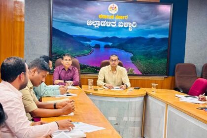 ಜಿಲ್ಲಾ ವಿಪತ್ತು ನಿರ್ವಹಣಾ ಪ್ರಾಧಿಕಾರದ ಸಭೆಯಲ್ಲಿ ಜಿಲ್ಲಾಧಿಕಾರಿ ಪ್ರಶಾಂತ್ ಕುಮಾರ್ ಮಿಶ್ರಾ ಸೂಚನೆ ಕುಡಿಯುವ ನೀರು ಕಲುಷಿತಗೊಳ್ಳದಂತೆ ನಿಗಾವಹಿಸಿ