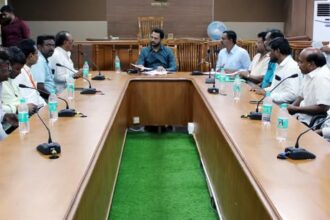 ಪೂರ್ವಭಾವಿ ಸಭೆಯಲ್ಲಿ ಅಪರ ಜಿಲ್ಲಾಧಿಕಾರಿಗಳ ಸೂಚನೆ — ಡಾ. ಫ.ಗು.ಹಳಕಟ್ಟಿ ಹಾಗೂ ಹಡಪದ ಅಪ್ಪಣ್ಣ ಜಯಂತಿಗೆ ಅಗತ್ಯ ಸಿದ್ಧತೆ ಮಾಡಿಕೊಳ್ಳಿ- ಸಿದ್ರಾಮೇಶ್ವರ —-
