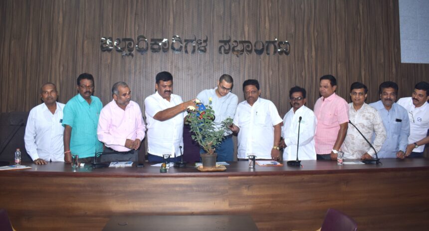 ಪ್ರತಿಯೊಬ್ಬರೂ ಉದ್ಯೋಗ ಸೃಷ್ಟಿಸುವವರಾಗಬೇಕು ; ಜಿಲ್ಲಾಧಿಕಾರಿ ಪ್ರಶಾಂತ ಕುಮಾರ್ ಮಿಶ್ರಾ