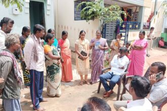 ಸಂತ್ರಸ್ತೆ ಮನೆಗೆ ಮಕ್ಕಳ ಹಕ್ಕುಗಳ ರಕ್ಷಣಾ ಆಯೋಗದ ಸದಸ್ಯರ ಭೇಟಿ, ಪಾಲಕರಿಗೆ ಸಾಂತ್ವನ