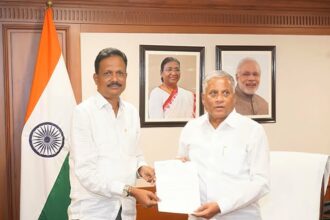 ರೈತರಿಗೆ ರಸಗೊಬ್ಬರ ಕೊರತೆಯ ಸಮಸ್ಯೆ ಪರಿಹರಿಸಲು ಸಂಸದ ಈ.ತುಕಾರಾಮ್ ಪ್ರಯತ್ನ