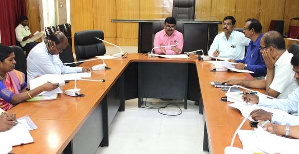 ಜುಲೈ 05 ರಿಂದ 11 ರವರೆಗೆ ಎಸ್.ಎಸ್.ಎಲ್.ಸಿ ಪರೀಕ್ಷೆ-3 ಜಿಲ್ಲೆಯಲ್ಲಿ 24 ಪರೀಕ್ಷಾ ಕೇಂದ್ರ : 7453 ವಿದ್ಯಾರ್ಥಿಗಳು ಪರೀಕ್ಷಾ ಪಾವಿತ್ರತೆ ಕಾಪಾಡಿ, ಅಚ್ಚುಕಟ್ಟಾಗಿ ಪರೀಕ್ಷಾ ಕಾರ್ಯ ನಿರ್ವಹಿಸಿ -ಅಪರ ಜಿಲ್ಲಾಧಿಕಾರಿ ಬಿ.ಟಿ.ಕುಮಾರಸ್ವಾಮಿ
