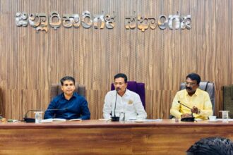 ಜು.05 ರಂದು ಕಾರ್ಮಿಕರಿಗೆ ವಿವಿಧ ಸೌಲಭ್ಯ ವಿತರಣೆ ಕಾರ್ಯಕ್ರಮ ಅಧಿಕಾರಿಗಳು ಸಮನ್ವಯತೆ ಹೊಂದಿ, ಕಾರ್ಯಕ್ರಮ ಯಶಸ್ವಿಗೊಳಿಸಿ: ಸಂಸದ ಈ.ತುಕಾರಾಮ್