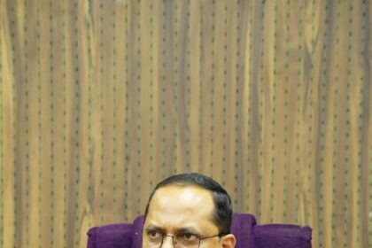 ಬಳ್ಳಾರಿ: ಹಿಂದುಳಿದ ವರ್ಗಗಳ ಸಾಮಾಜಿಕ ಮತ್ತು ಶೈಕ್ಷಣಿಕ ಸಮೀಕ್ಷೆಯಲ್ಲಿ ಒಳಪಡದೇ ಇದ್ದಲ್ಲಿ ಕಂಟ್ರೋಲ್ ರೂಂ ಸಂಖ್ಯೆಗೆ ಕರೆ ಮಾಡಿ