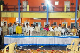 ದೇವಸ್ಥಾನದ ಹುಂಡಿ ಎಣಿಕೆ, 78 ಲಕ್ಷ ದಾಖಲೆ ಮೊತ್ತ ಸಂಗ್ರಹ ದೇವಸ್ಥಾನದ ಹುಂಡಿ ಎಣಿಕೆ, 78 ಲಕ್ಷ ದಾಖಲೆ ಮೊತ್ತ ಸಂಗ್ರಹ